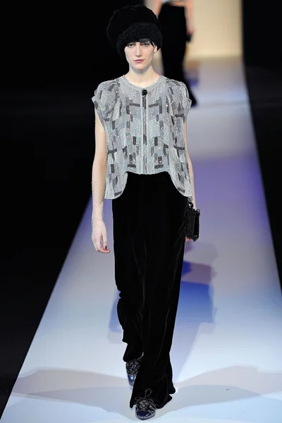 Look 70